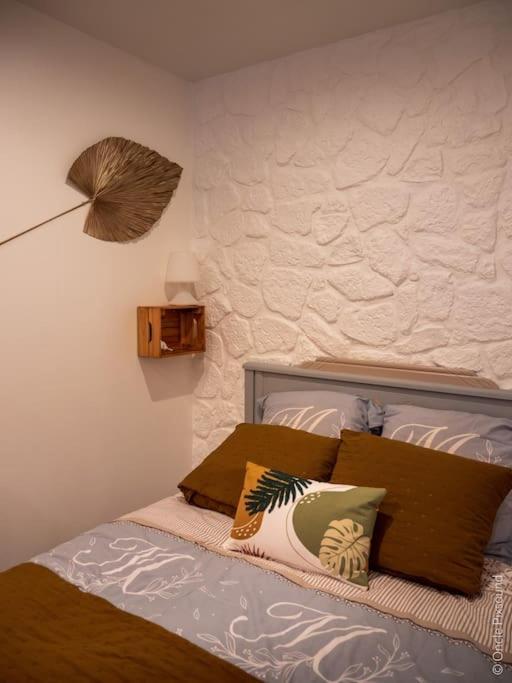 Studio Le Chat'Oh! Combourg Bagian luar foto
